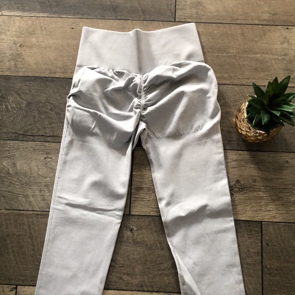 💕Gym Leggings💕 - Picture 5 of 6